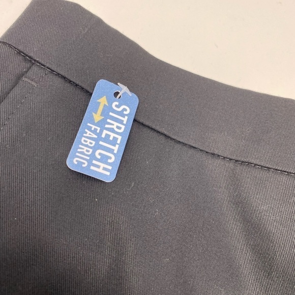 NEW - Men’s Premium No Iron Black Khaki Pants Size 42W x30L - Picture 6 of 7